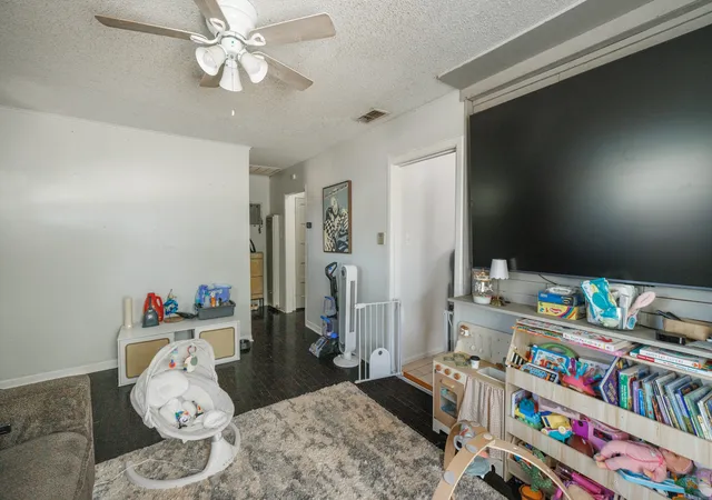 Photo 3 of Single family home for sale at 3249 S 4Th St, Abilene, TX 79605 | MLS# 21352797 | Listing updated on 2026-09-16