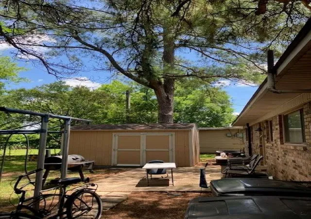 Photo 3 of Sale Pending at 2923 Eugene St, Bossier City, LA 71112 | MLS# 21360339 | Listing updated on 2026-08-19