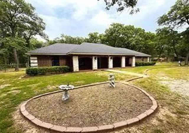 Photo 1 of Single family home for sale at 9644 Deer Park, Quinlan, TX 75474 | MLS# 21360354 | Listing updated on 2026-08-14