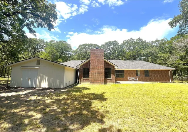 Photo 4 of Single family home for sale at 9644 Deer Park, Quinlan, TX 75474 | MLS# 21360354 | Listing updated on 2026-08-14