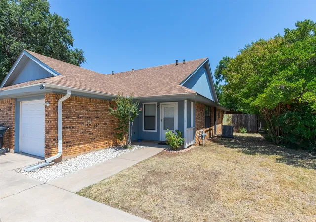 Photo 2 of Sale Pending at 1509 Westheimer Rd, Abilene, TX 79601 | MLS# 21360139 | Listing updated on 2026-08-24