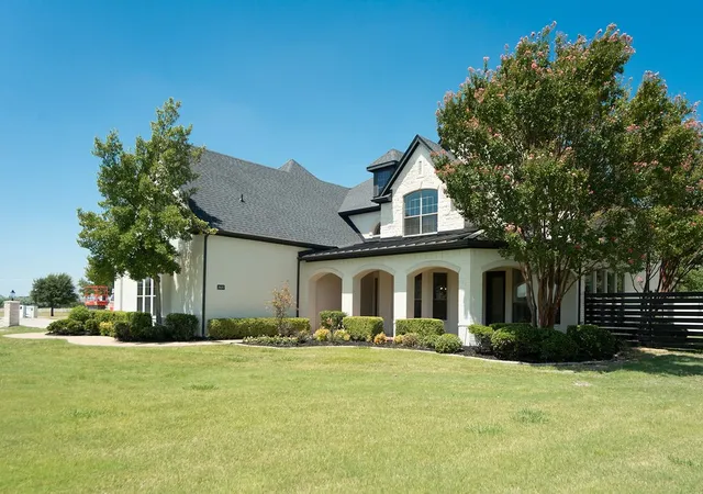 Photo 1 of Mansion for sale at 1600 Windmill Ct, Allen, TX 75002 | MLS# 21348791 | Listing updated on 2026-08-29