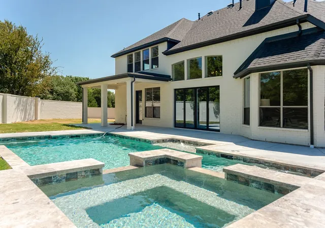 Photo 3 of Mansion for sale at 1600 Windmill Ct, Allen, TX 75002 | MLS# 21348791 | Listing updated on 2026-08-29