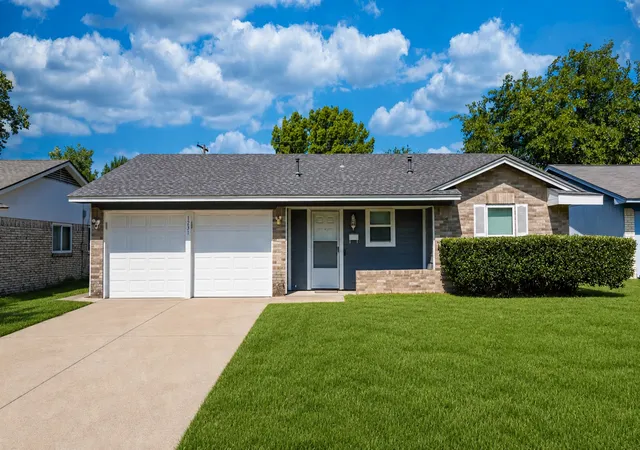Photo 1 of Single family home for sale at 1231 Rancho Dr, Mesquite, TX 75149 | MLS# 21360380 | Listing updated on 2026-10-01