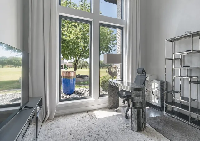 Photo 4 of Single family home for sale at 717 Pintail Ct, Granbury, TX 76049 | MLS# 21348140 | Listing updated on 2026-08-20