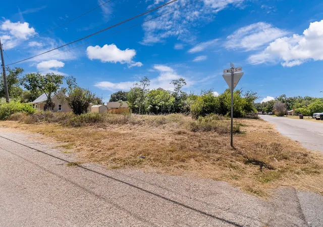 Photo 2 of Land for sale at 900 S Walnut, Brady, TX 76825 | MLS# 21360435 | Listing updated on 2026-08-15