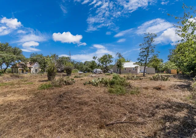Photo 4 of Land for sale at 900 S Walnut, Brady, TX 76825 | MLS# 21360435 | Listing updated on 2026-08-15