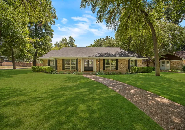 Photo 1 of Single family home for sale at 1049 Forest Grove Dr, Dallas, TX 75218 | MLS# 21358264 | Listing updated on 2026-08-23