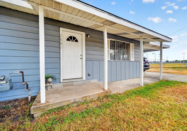 Photo 2 of Sale Pending at 2601 Crestridge, Caddo Mills, TX 75135 | MLS# 21360463 | Listing updated on 2026-10-07
