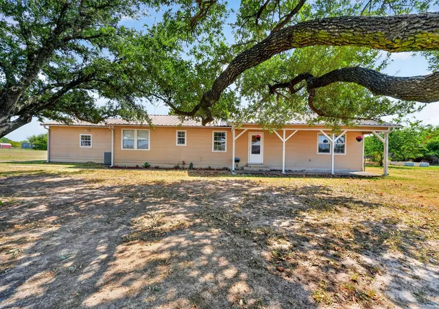 Photo 3 of Single family home for sale at 2899 Fm 1903, Caddo Mills, TX 75135 | MLS# 21360404 | Listing updated on 2026-08-31