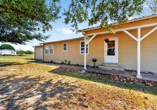 Photo 3 of Single family home for sale at 2899 Fm 1903, Caddo Mills, TX 75135 | MLS# 21360404 | Listing updated on 2026-09-24