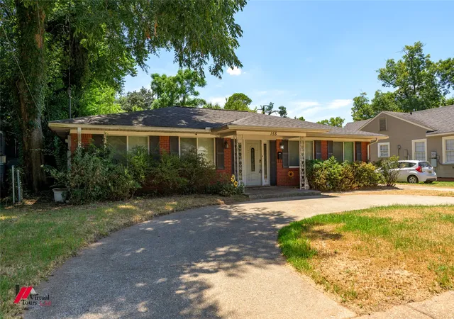 Photo 3 of Single family home for sale at 155 E Elmwood, Shreveport, LA 71104 | MLS# 21357729 | Listing updated on 2026-08-26
