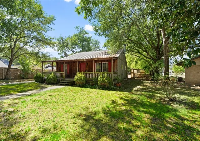 Photo 3 of Single family home for sale at 309 5Th St, Kerens, TX 75144 | MLS# 21360110 | Listing updated on 2026-08-15