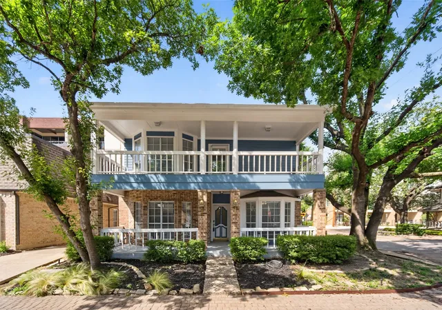 Photo 4 of Single family home for sale at 1319 Birkenhead Ct, Dallas, TX 75204 | MLS# 21360516 | Listing updated on 2026-10-03