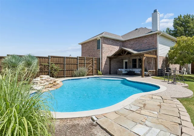 Photo 2 of Single family home for sale at 2903 Meadow Bluff Dr, Wylie, TX 75098 | MLS# 21359310 | Listing updated on 2026-09-19