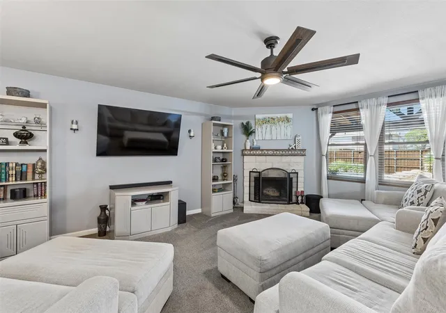 Photo 3 of Single family home for sale at 2903 Meadow Bluff Dr, Wylie, TX 75098 | MLS# 21359310 | Listing updated on 2026-09-19