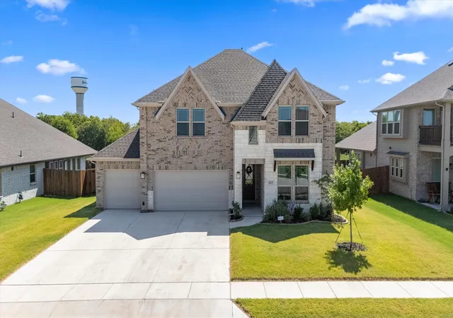 Photo 3 of Single family home for sale at 805 Willowbanks Dr, Nevada, TX 75173 | MLS# 21360482 | Listing updated on 2026-10-07