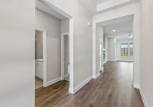 Photo 2 of Single family home for sale at 4552 Sweet Clover Ln, Crowley, TX 76036 | MLS# 21360526 | Listing updated on 2026-08-15