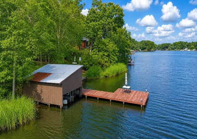 Photo 1 of Single family home for sale at 451 County Road 3236, Quitman, TX 75783 | MLS# 21358075 | Listing updated on 2026-09-16