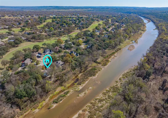 Photo 1 of Single family home for sale at 6521 Edgewood Ct, Granbury, TX 76049 | MLS# 21359677 | Listing updated on 2026-08-29