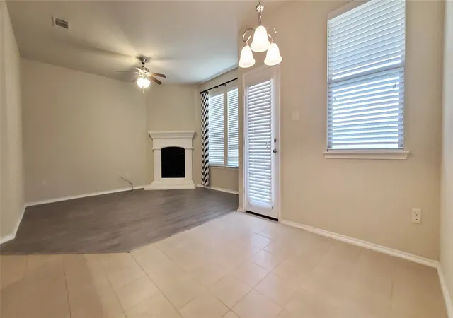 Photo 3 of Single family home for sale at 133 Oriole Dr, Anna, TX 75409 | MLS# 21360550 | Listing updated on 2026-08-14