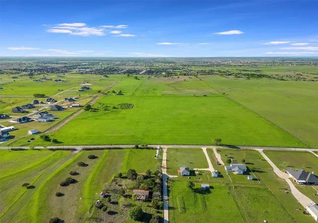 Land for sale at 7685 County Road 916, Godley, TX 76044 | MLS# 21359179