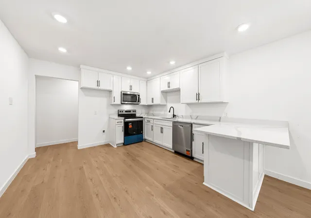 Photo 3 of Sale Pending at 1418 Georgia Ave, Dallas, TX 75216 | MLS# 21360333 | Listing updated on 2026-10-08