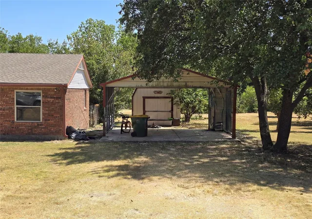 Photo 2 of Sale Pending at 6474 Bear Run Dr, Sanger, TX 76266 | MLS# 21360556 | Listing updated on 2026-10-06