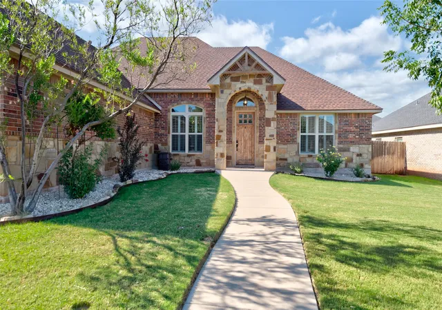 Photo 3 of Sale Pending at 3801 Kady Rdg, Abilene, TX 79606 | MLS# 21360616 | Listing updated on 2026-08-26