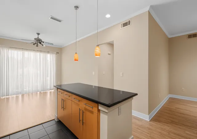 Listing Photo 2 - Condo for sale in building located at 4414 Cedar Springs Rd, Dallas, TX 75219 - Unit #310