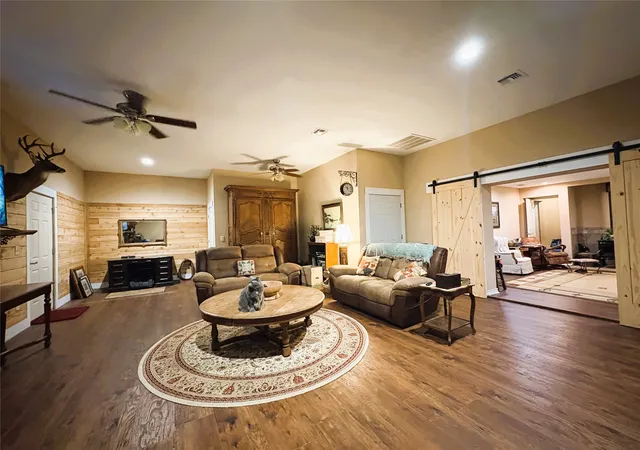 Photo 4 of Single family home for sale at 145 Private Road 7004, Frankston, TX 75763 | MLS# 21360648 | Listing updated on 2026-10-04