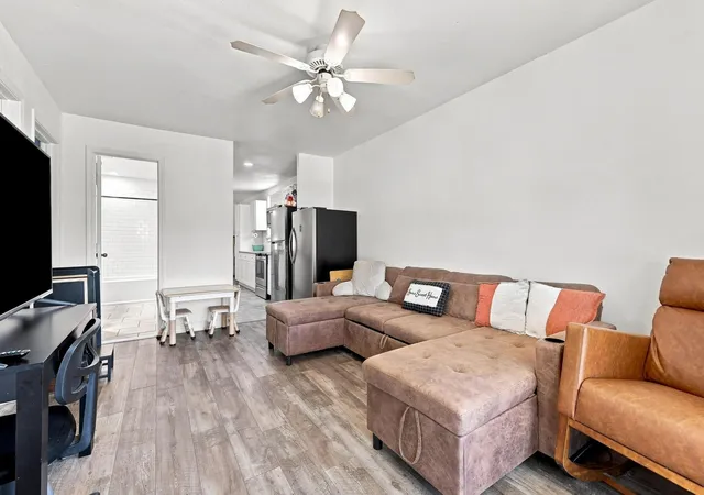 Photo 4 of Single family home for sale at 298 7Th St, Honey Grove, TX 75446 | MLS# 21347755 | Listing updated on 2026-08-15