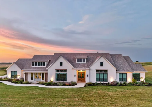 Photo 1 of Single family home for sale at 10932 Gregory Rd, Sanger, TX 76266 | MLS# 21360665 | Listing updated on 2026-08-28