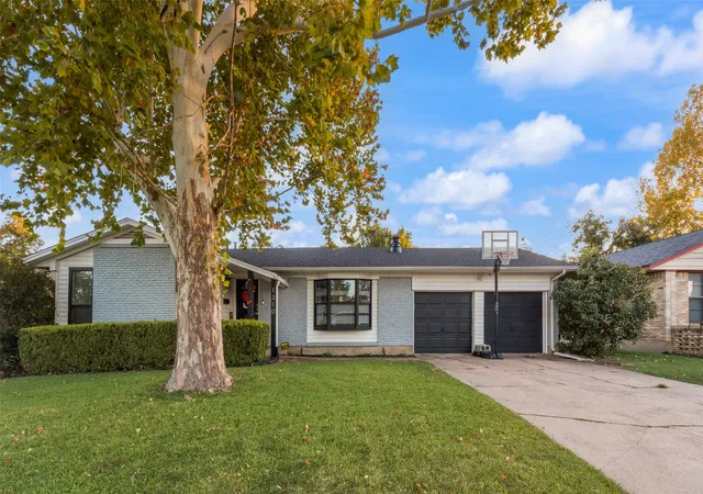 Photo 3 of Single family home for sale at 1310 Bardfield Ave, Garland, TX 75041 | MLS# 21360682 | Listing updated on 2026-08-29