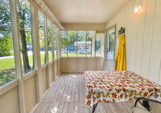 Photo 2 of Single family home for sale at 680 Choctaw Dr, Quitman, TX 75783 | MLS# 21360643 | Listing updated on 2026-08-15