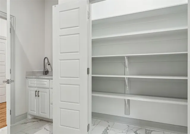 Photo 4 of Single family home for sale at 2016 Calypso St, Dallas, TX 75212 | MLS# 21360704 | Listing updated on 2026-09-23