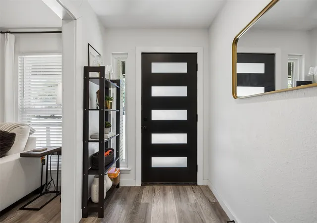Photo 2 of Single family home for sale at 5605 Reiger Ave, Dallas, TX 75214 | MLS# 21358688 | Listing updated on 2026-08-30