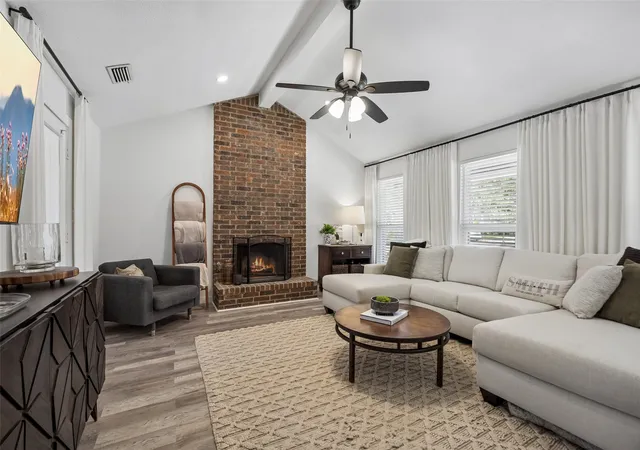 Photo 3 of Single family home for sale at 5605 Reiger Ave, Dallas, TX 75214 | MLS# 21358688 | Listing updated on 2026-08-30