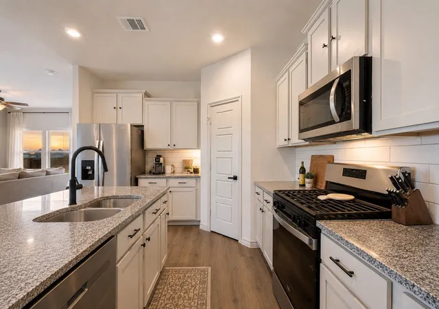 Photo 3 of Sale Pending at 9828 Quail Pointe Rd, Aubrey, TX 76227 | MLS# 21355683 | Listing updated on 2026-09-29