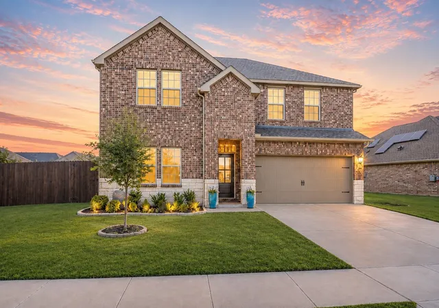 Photo 4 of Sale Pending at 9828 Quail Pointe Rd, Aubrey, TX 76227 | MLS# 21355683 | Listing updated on 2026-09-29