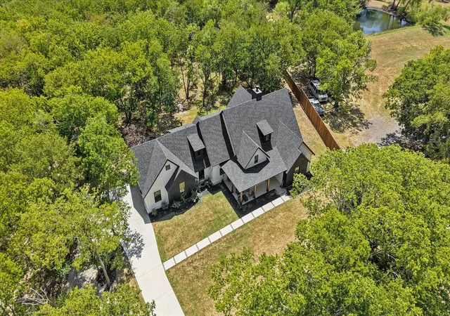 Photo 2 of Single family home for sale at 9738 Mackenzie Brook, Royse City, TX 75189 | MLS# 21359694 | Listing updated on 2026-09-26