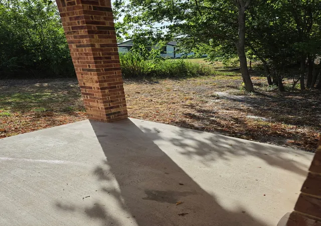 Photo 18 of Single family home for sale at 1103 E 12th Ave, Corsicana, TX 75110 | MLS# 21360710 | Listing updated on 2026-08-17