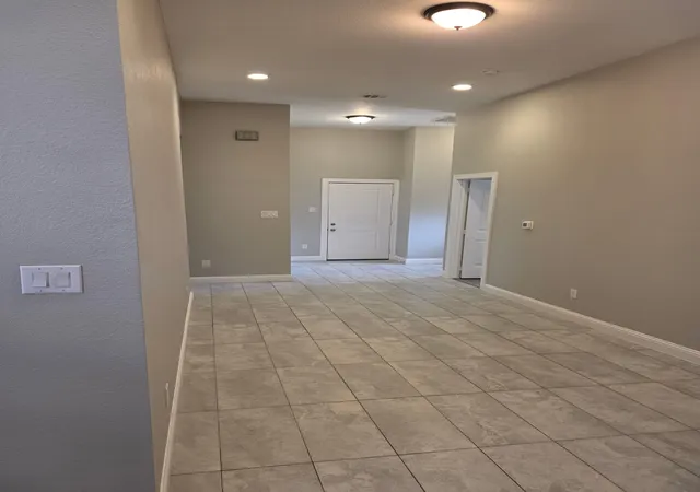 Photo 2 of Single family home for sale at 1103 E 12th Ave, Corsicana, TX 75110 | MLS# 21360710 | Listing updated on 2026-08-17