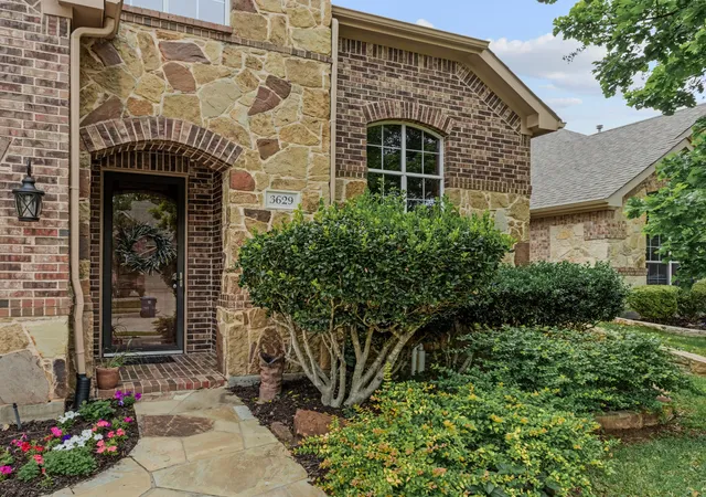 Photo 3 of Single family home for sale at 3629 Nandina Dr, Flower Mound, TX 75022 | MLS# 21356585 | Listing updated on 2026-09-30