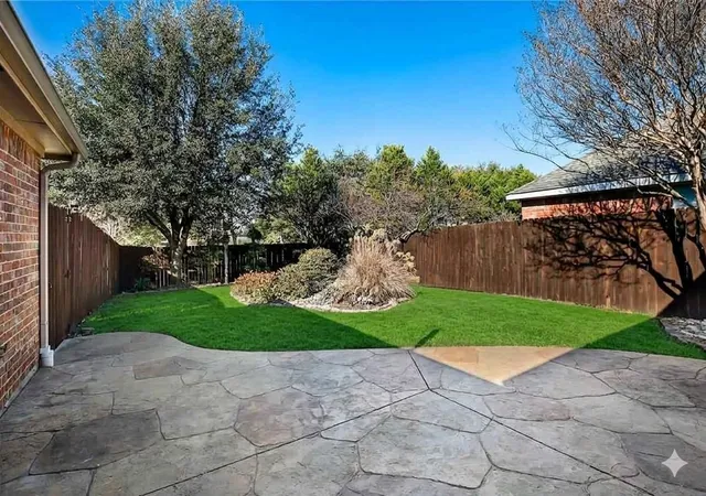 Photo 3 of Single family home for sale at 9133 Wichita Trl, Frisco, TX 75033 | MLS# 21359531 | Listing updated on 2026-08-26