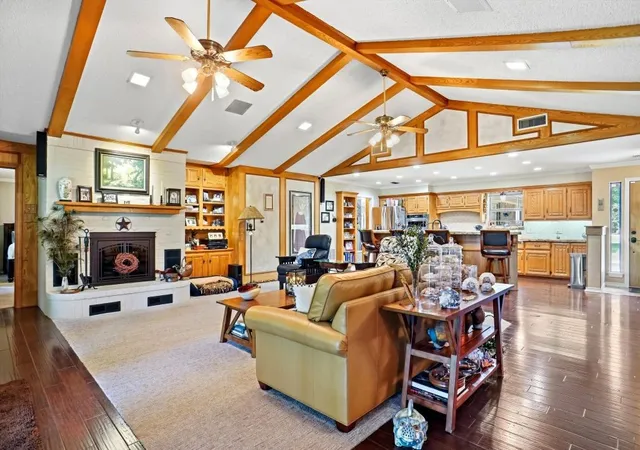 Photo 3 of Single family home for sale at 665 Private Road 5881, Yantis, TX 75497 | MLS# 21360865 | Listing updated on 2026-08-16