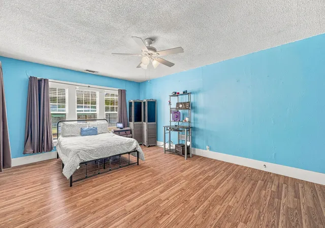 Photo 4 of Single family home for sale at 814 N Ollie St, Stephenville, TX 76401 | MLS# 21360895 | Listing updated on 2026-08-16