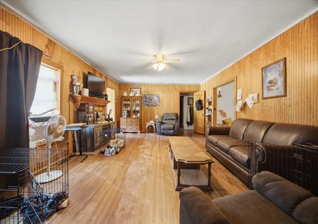 Photo 4 of Single family home for sale at 112 S Fm 44, Annona, TX 75550 | MLS# 21360915 | Listing updated on 2026-10-06