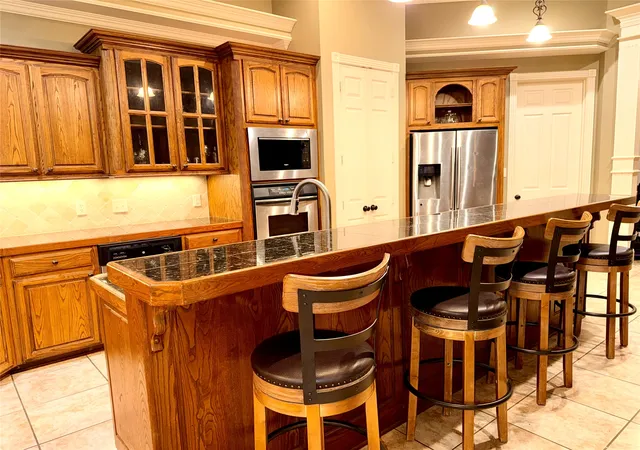 Photo 4 of Single family home for sale at 12881 Winding Oak, Lindale, TX 75771 | MLS# 21360926 | Listing updated on 2026-08-18