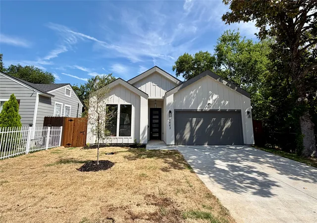Photo 1 of Single family home for sale at 2663 Exeter Ave, Dallas, TX 75216 | MLS# 21360929 | Listing updated on 2026-08-15